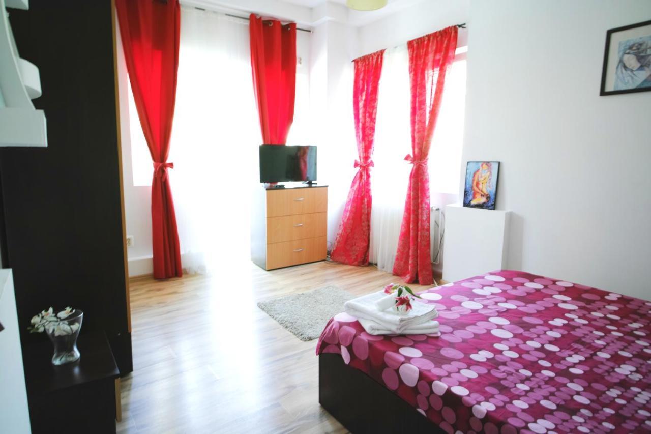 Luxury Apartament Apartment Bucharest Exterior photo