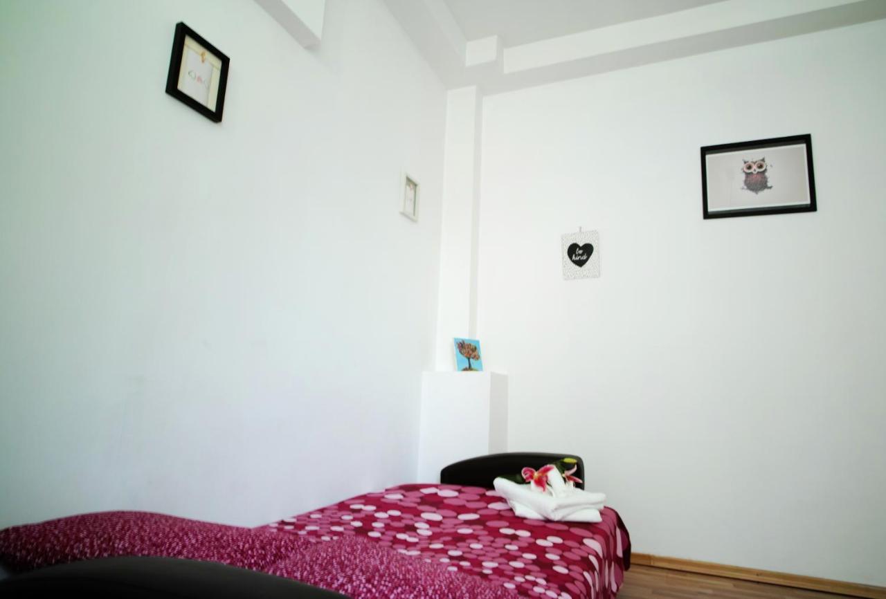 Luxury Apartament Apartment Bucharest Exterior photo